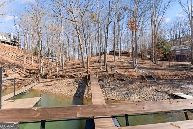 3655 Lodgehaven Circle, Gainesville, GA 30506