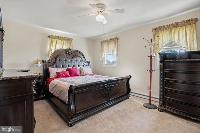 5538 FORDHAM AVE, Harrisburg, PA 17111