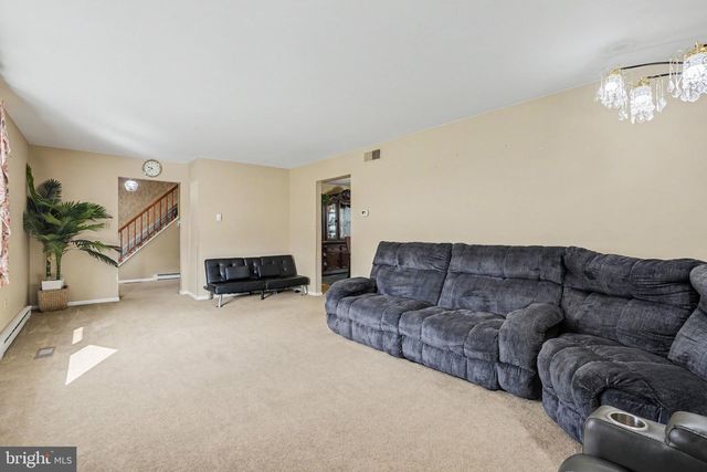 5538 FORDHAM AVE, Harrisburg, PA 17111