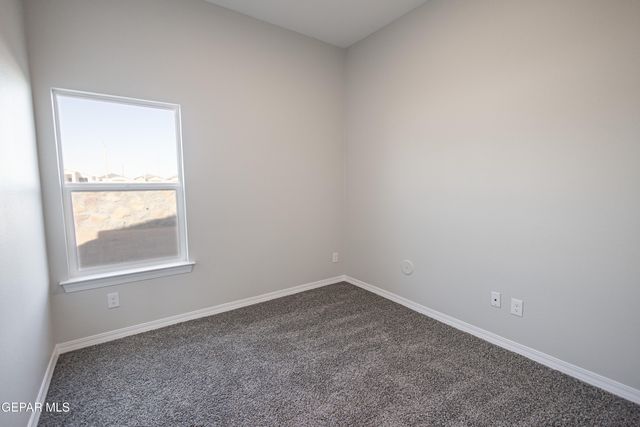 202 Olive Branch Trail, Santa Teresa, NM 88008