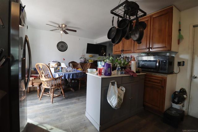 1439 E MISSION, Escondido, CA 92027