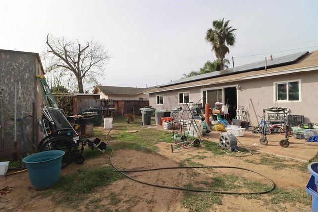 1439 E MISSION, Escondido, CA 92027