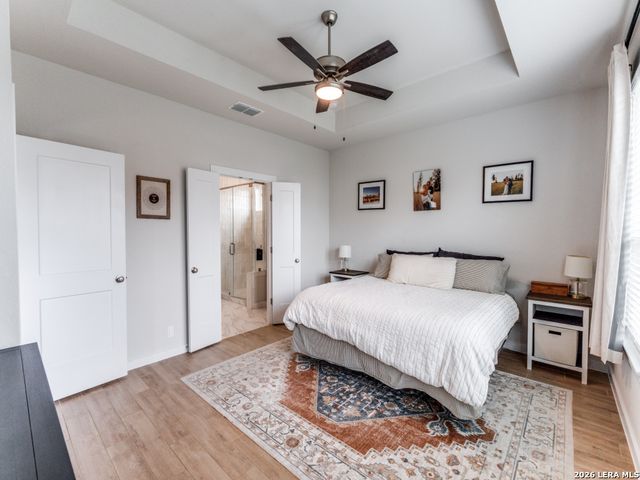 1052 SLIGHT ST, New Braunfels, TX 78130