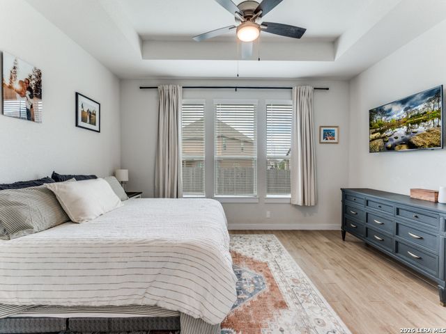 1052 SLIGHT ST, New Braunfels, TX 78130