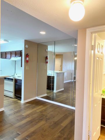 14600 Fonmeadow Drive 907, Houston, TX 77035