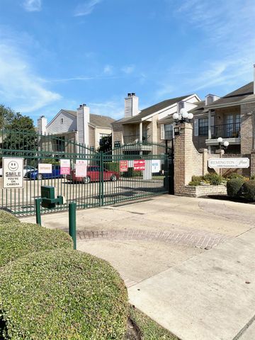 14600 Fonmeadow Drive 907, Houston, TX 77035