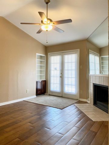 14600 Fonmeadow Drive 907, Houston, TX 77035