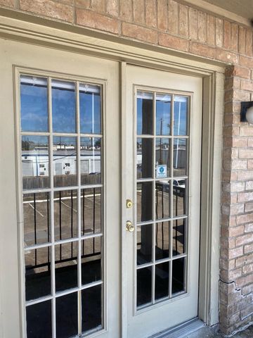 14600 Fonmeadow Drive 907, Houston, TX 77035