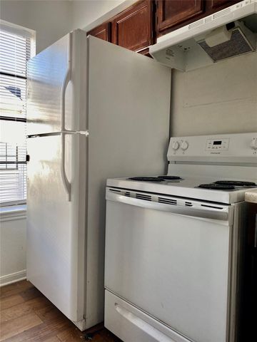 14600 Fonmeadow Drive 907, Houston, TX 77035
