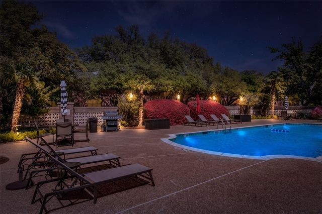 6332 Bandera Avenue D, Dallas, TX 75225