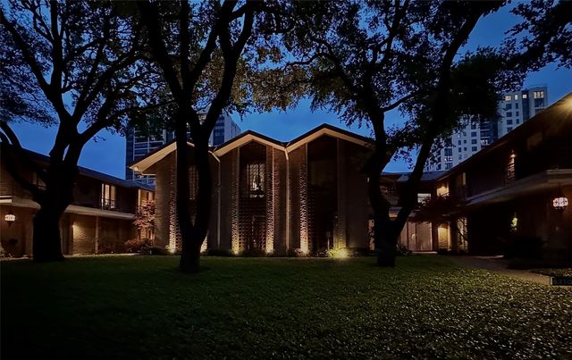 6332 Bandera Avenue D, Dallas, TX 75225