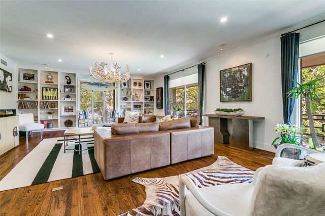 6332 Bandera Avenue D, Dallas, TX 75225