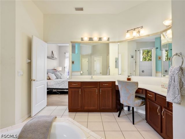 2301 SW 21st AVE, Cape Coral, FL 33991