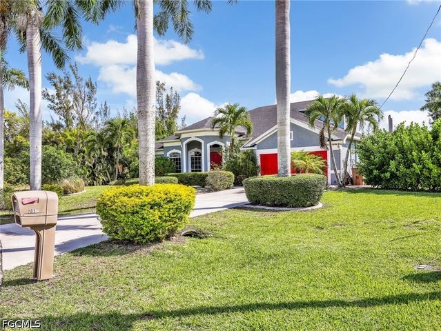 2301 SW 21st AVE, Cape Coral, FL 33991