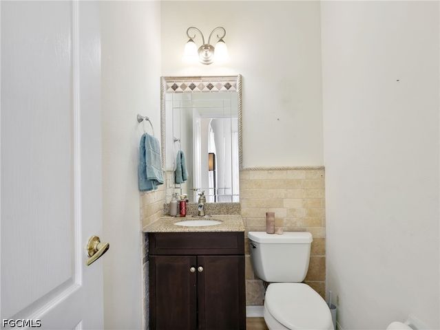 2301 SW 21st AVE, Cape Coral, FL 33991