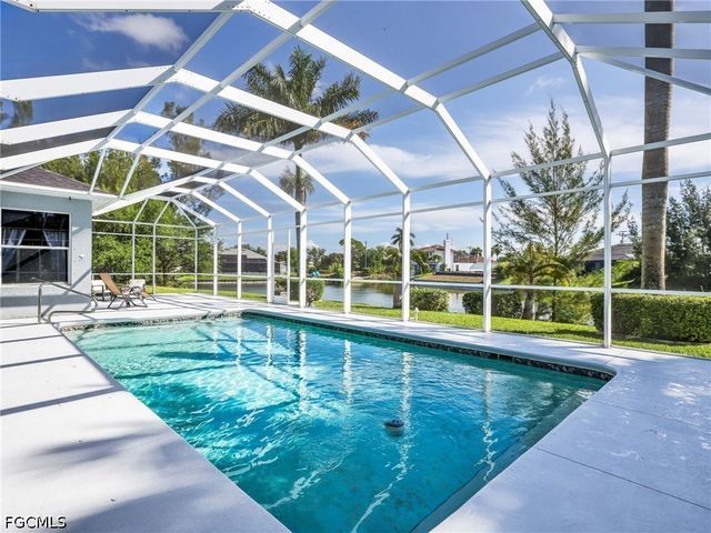 2301 SW 21st AVE, Cape Coral, FL 33991