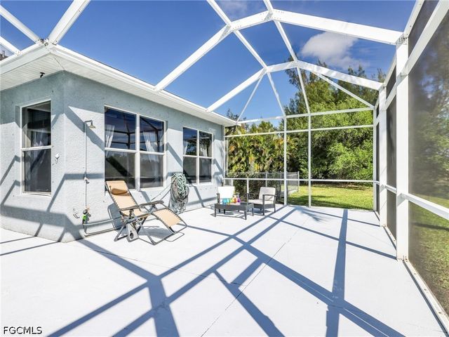 2301 SW 21st AVE, Cape Coral, FL 33991