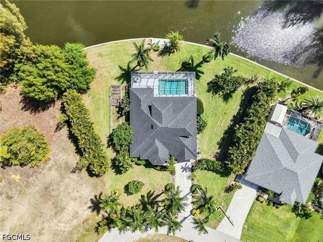 2301 SW 21st AVE, Cape Coral, FL 33991