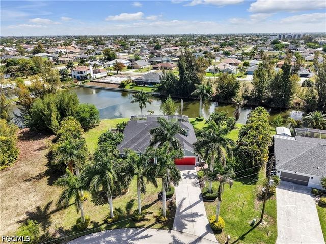 2301 SW 21st AVE, Cape Coral, FL 33991