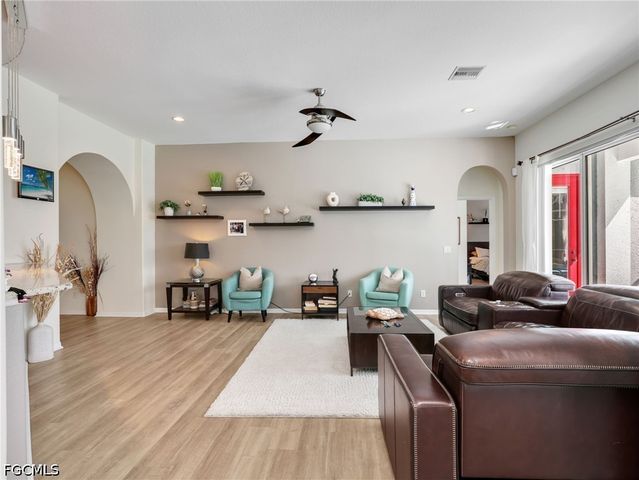 2301 SW 21st AVE, Cape Coral, FL 33991