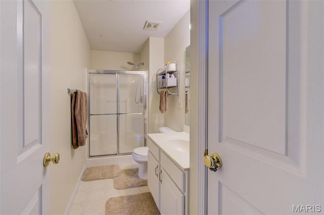 480 Benton Drive L, St Peters, MO 63376