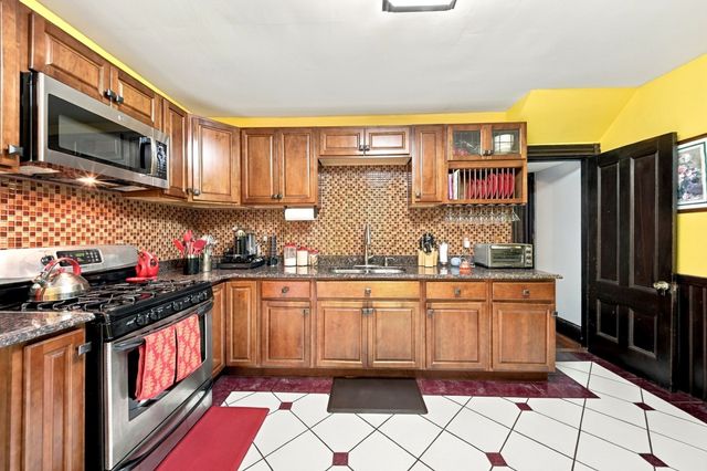 8 Atherstone St, Boston, MA 02124