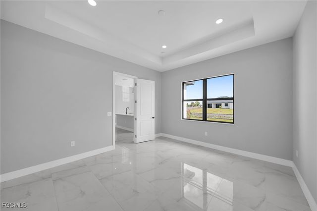 1225 NE 5th PL, Cape Coral, FL 33909