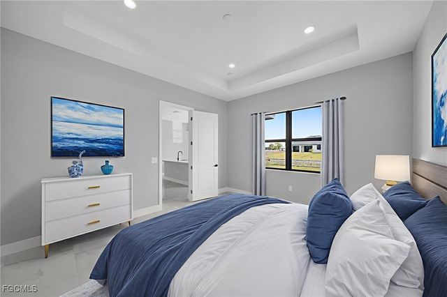 1225 NE 5th PL, Cape Coral, FL 33909