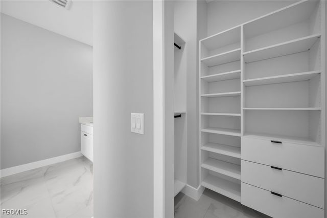 1225 NE 5th PL, Cape Coral, FL 33909