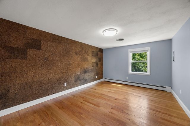 171 Gifford Rd, Westport, MA 02790