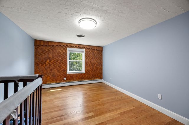 171 Gifford Rd, Westport, MA 02790