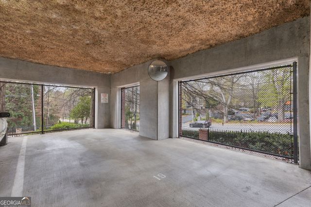 3275 Lenox Road NE 314, Atlanta, GA 30324