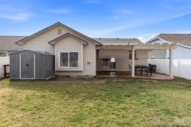 10922 Cocoon St, Nampa, ID 83687