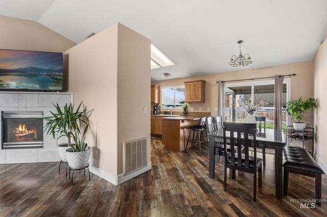 10922 Cocoon St, Nampa, ID 83687