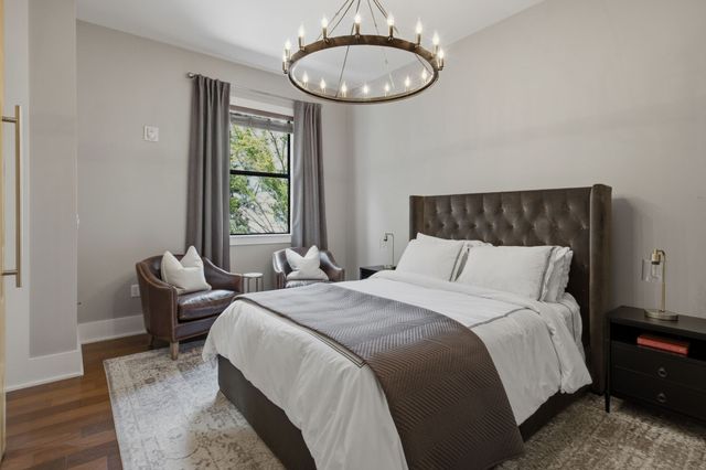 2201 8th Ave S Apt 101, Nashville, TN 37204