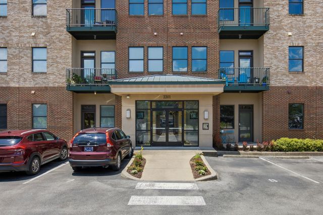 2201 8th Ave S Apt 101, Nashville, TN 37204
