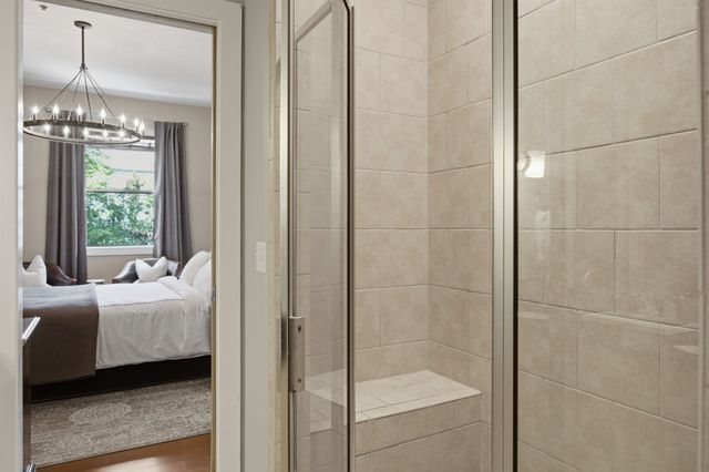 2201 8th Ave S Apt 101, Nashville, TN 37204