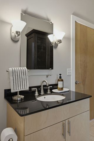 2201 8th Ave S Apt 101, Nashville, TN 37204