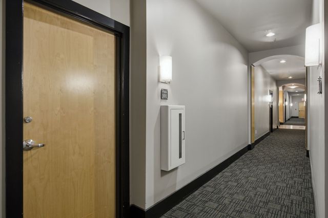2201 8th Ave S Apt 101, Nashville, TN 37204