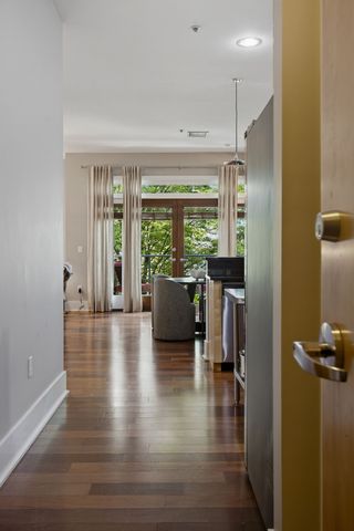 2201 8th Ave S Apt 101, Nashville, TN 37204