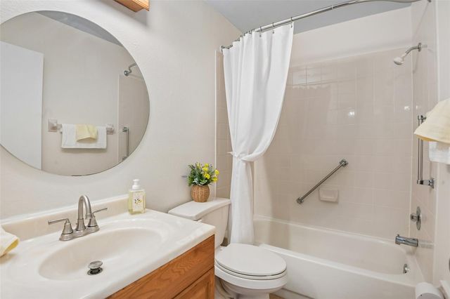 7713 HILLSIDE COURT 204, Hudson, FL 34667