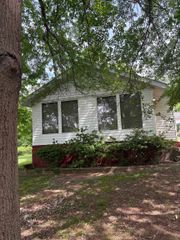 242 Woodlawn Avenue, Spartanburg, SC 29306