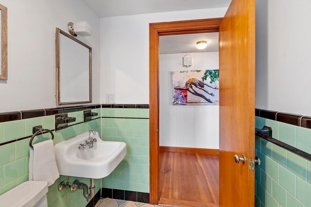 368 Park Avenue, Revere, MA 02151