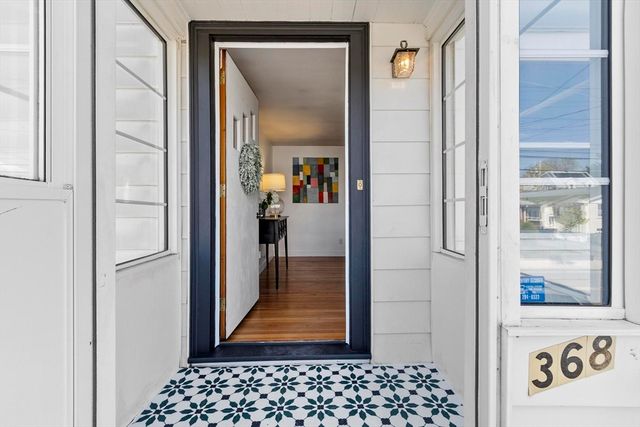 368 Park Avenue, Revere, MA 02151
