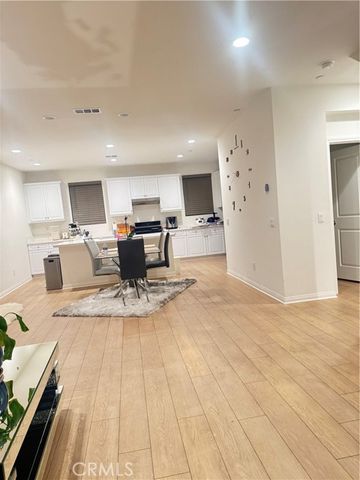 6970 Crimson, Buena Park, CA 90621