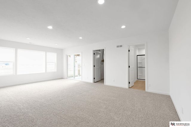 4409 S 212th Street, Elkhorn, NE 68022