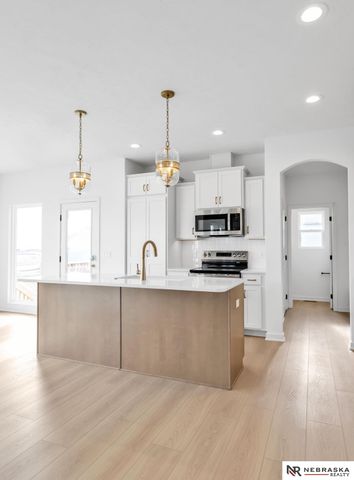 4409 S 212th Street, Elkhorn, NE 68022