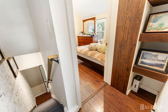 27 Division Street, South River, NJ 08882
