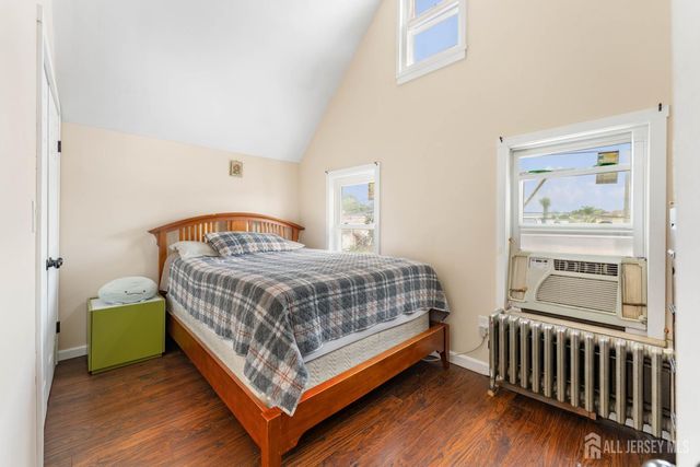 27 Division Street, South River, NJ 08882
