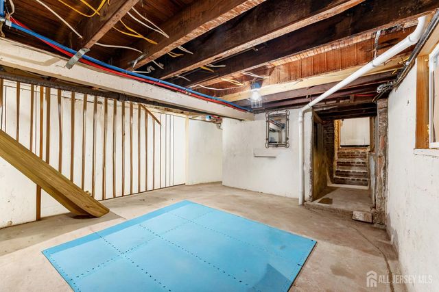 27 Division Street, South River, NJ 08882